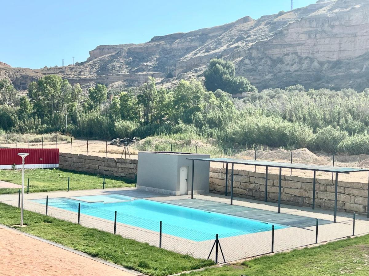 Precioso Piso Monzon Terraza, Parking,Piscina,Zona De Juegos Монсон Экстерьер фото