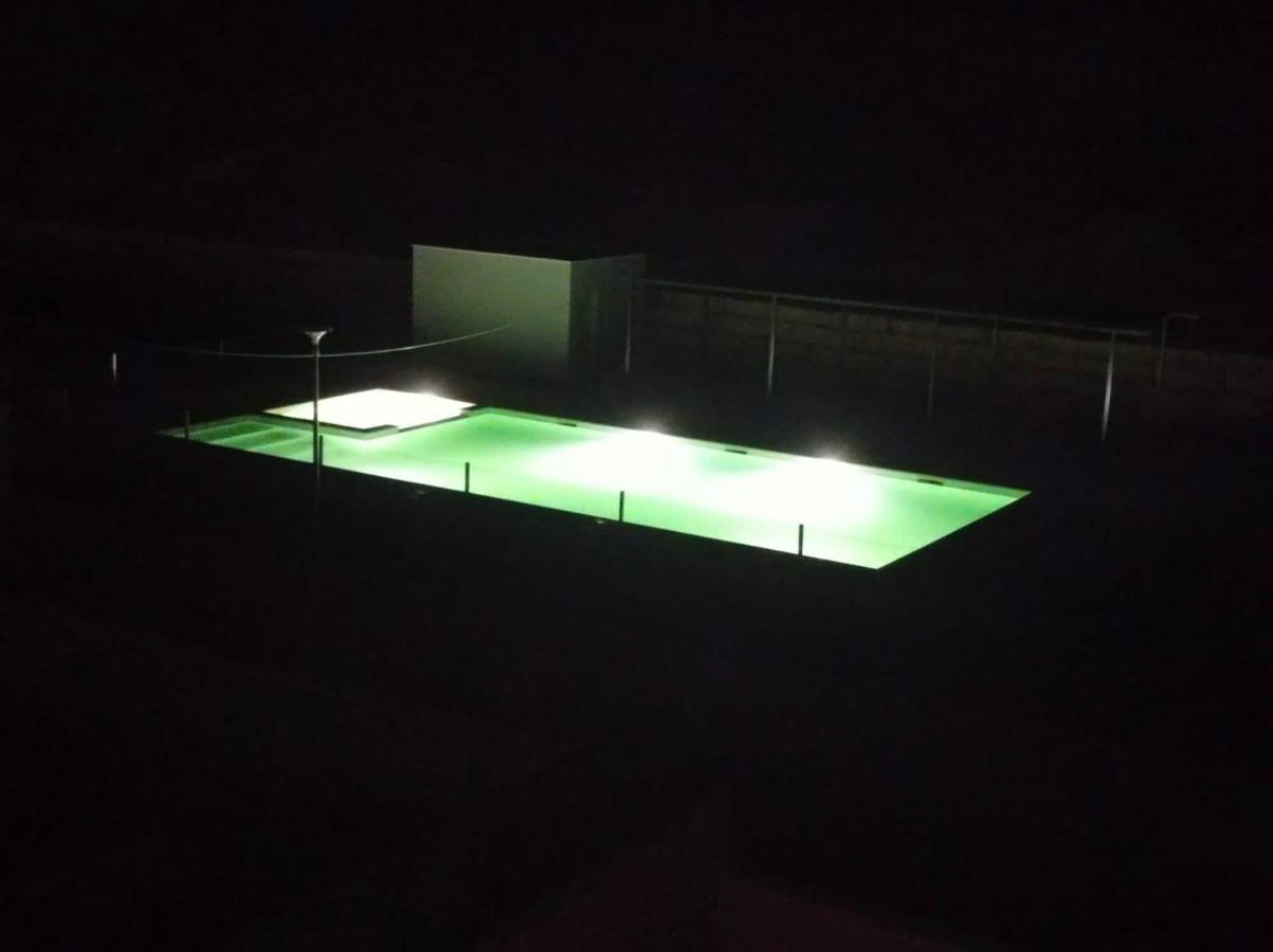 Precioso Piso Monzon Terraza, Parking,Piscina,Zona De Juegos Монсон Экстерьер фото